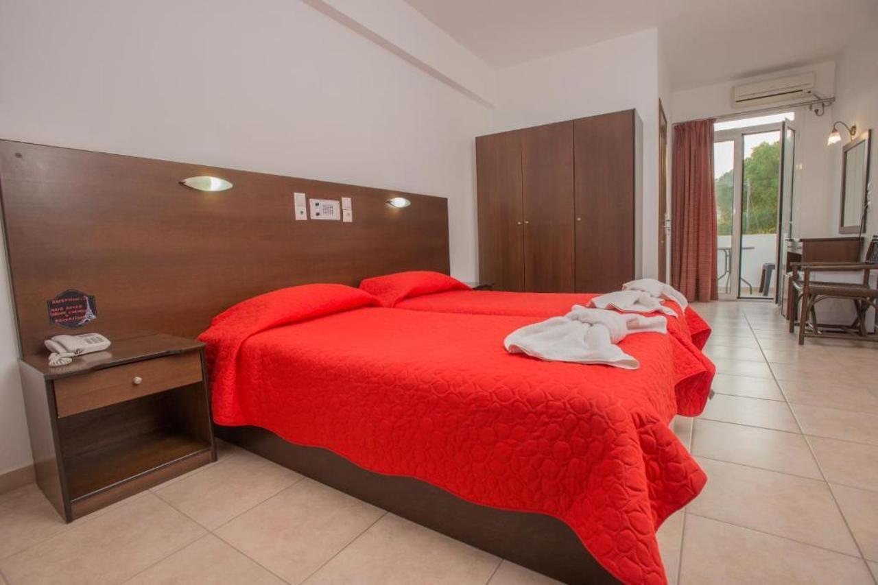 Fragiskos Hotel Matala Eksteriør billede