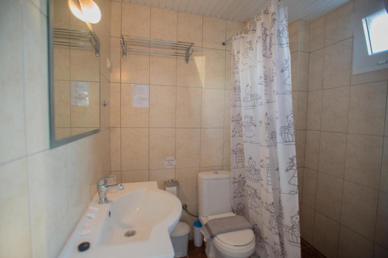 Fragiskos Hotel Matala Eksteriør billede