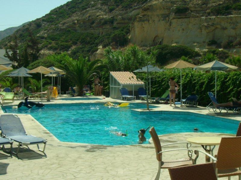 Fragiskos Hotel Matala Eksteriør billede