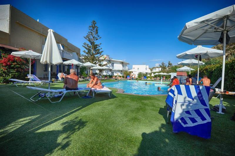 Fragiskos Hotel Matala Eksteriør billede